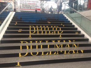 Precisely positioned Pullman steps