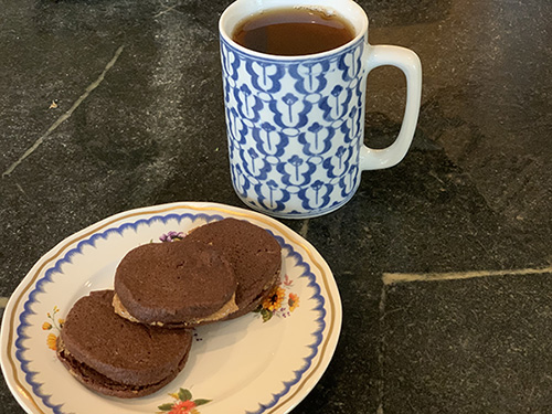 sandwich cookies